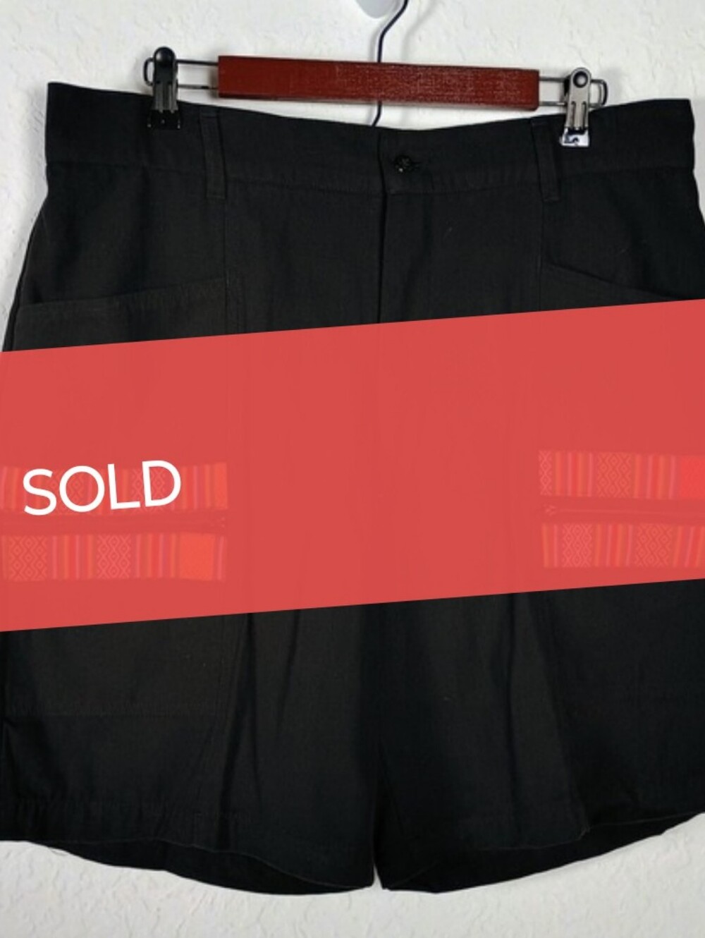 Disney Animal Kingdom Shorts Mens 38 Black‎ Tribal Trim Cargo Safari Park